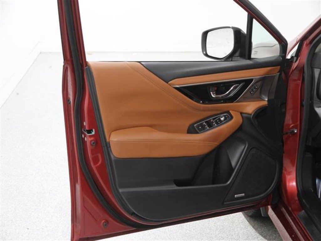2020 Subaru Legacy Touring XT photo 3