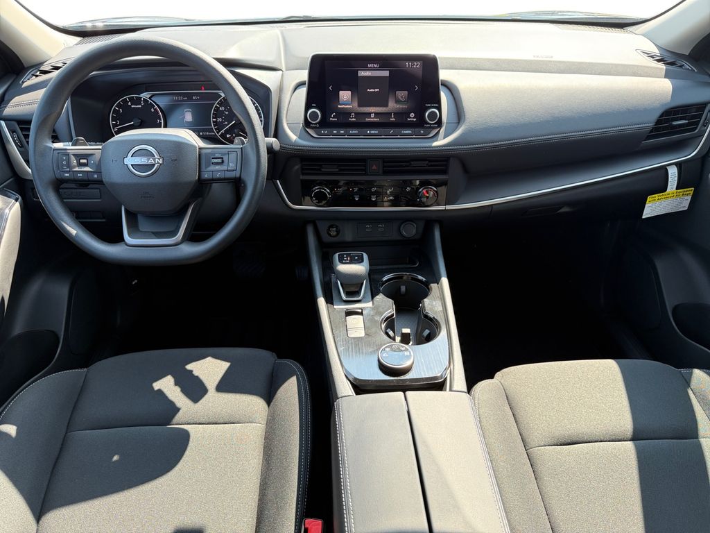 2026 Nissan Rogue S photo 10