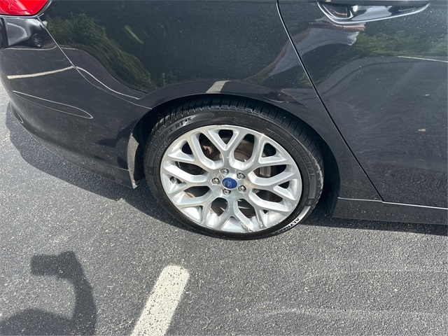 2014 Ford Fusion Titanium photo 13