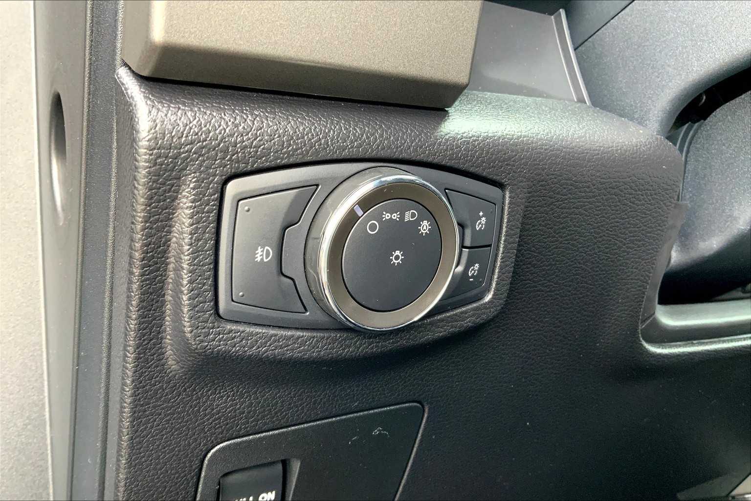 2021 Ford Expedition XLT photo 45
