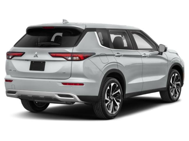Used 2024 Mitsubishi Outlander SE with VIN JA4J4VA88RZ080595 for sale in Brooklyn Center, Minnesota