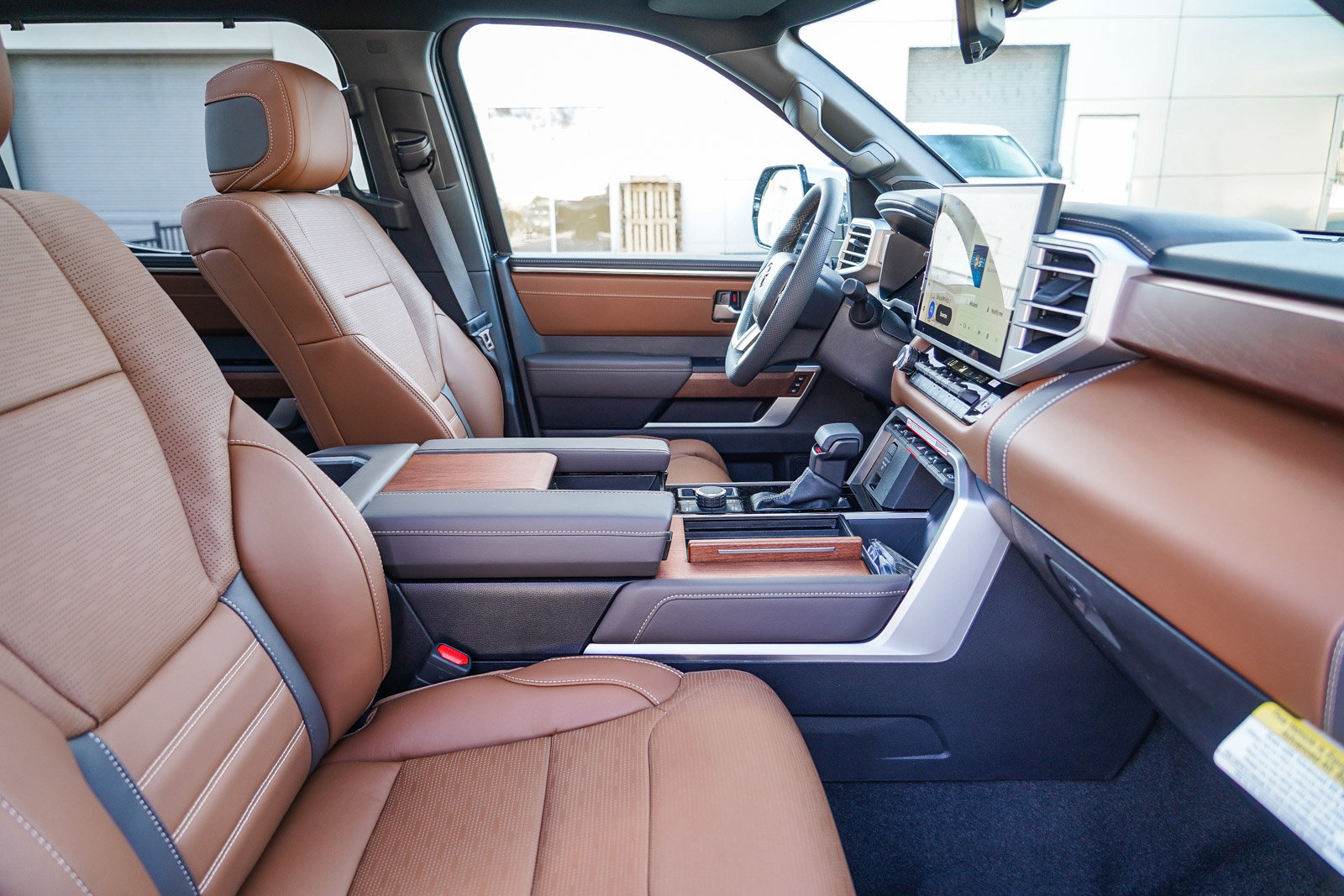 2025 Toyota Tundra 1794 Edition CrewMax photo 17