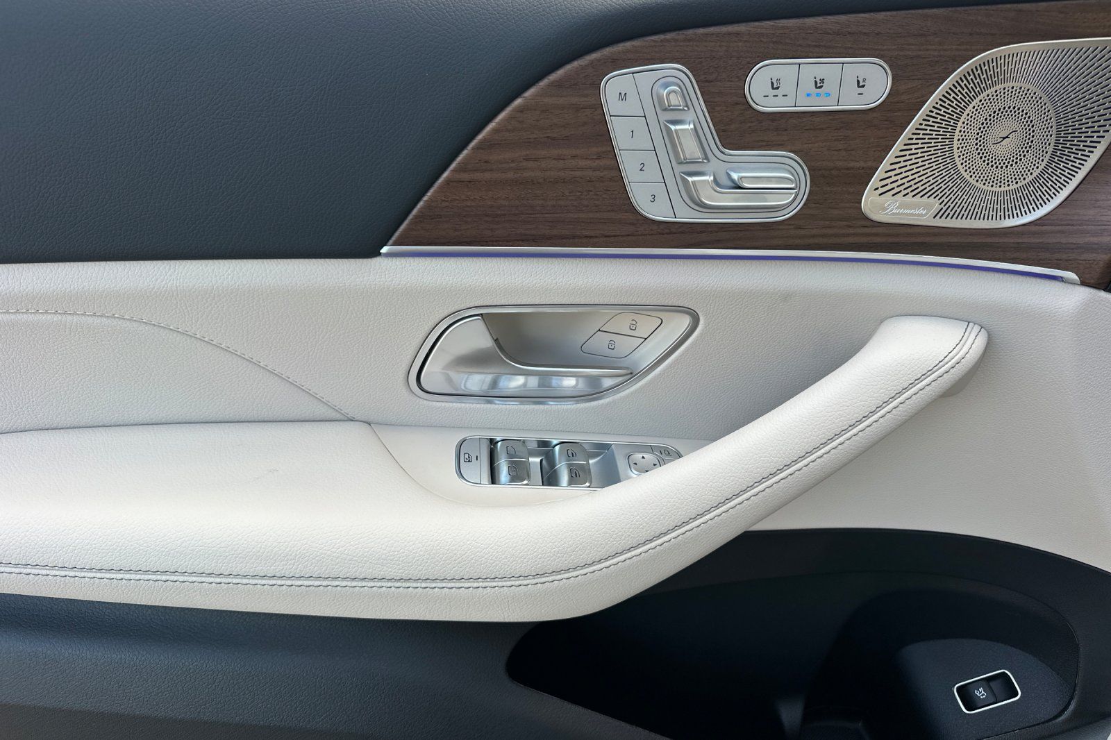 2026 Mercedes Benz GLE 450 4MATIC photo 19