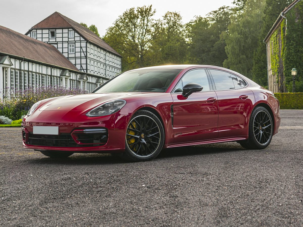 2023 Porsche Panamera Platinum Edition's photo