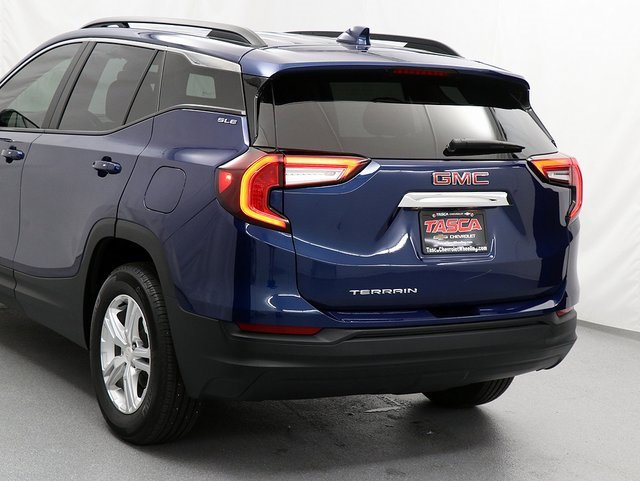 2022 Gmc Terrain SLE photo 2