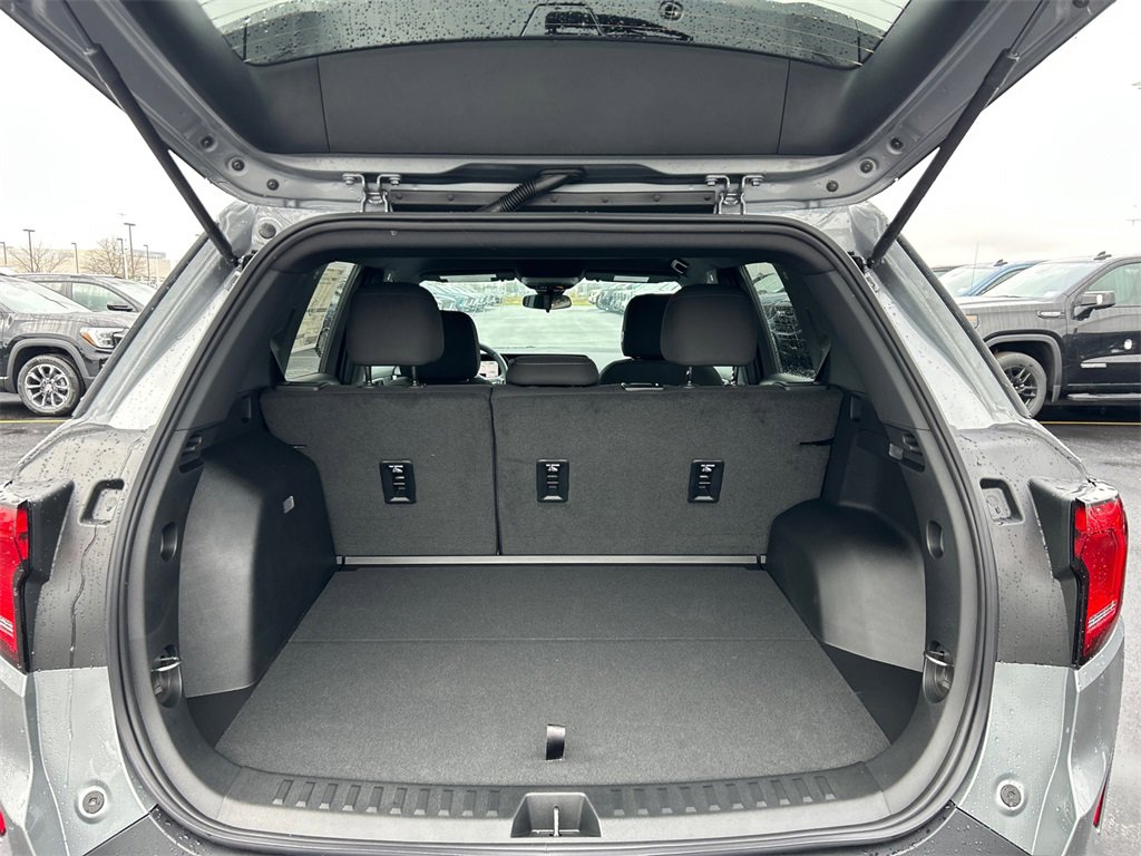 2026 GMC TERRAIN - Image 32