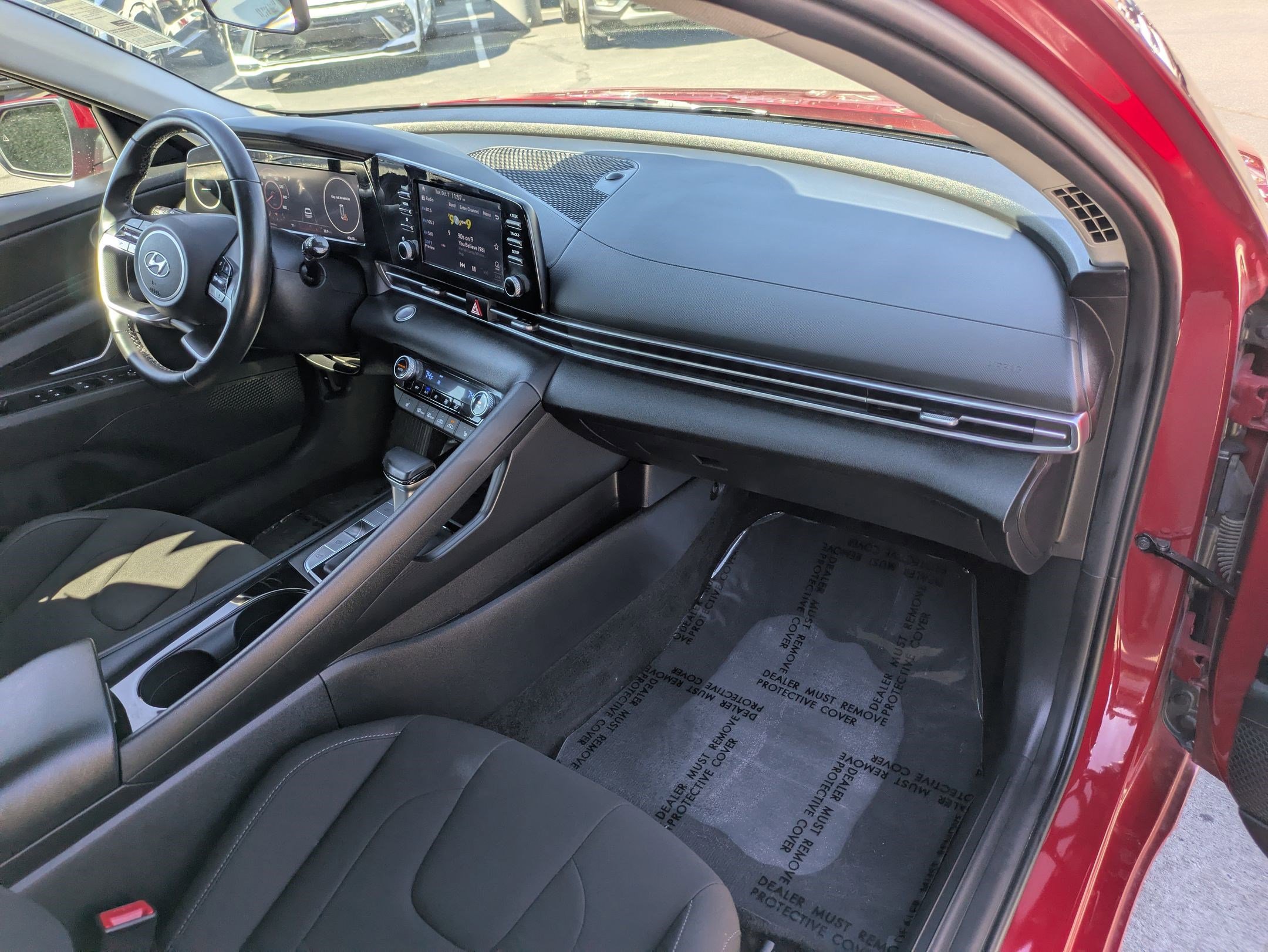 2022 Hyundai Elantra SEL Convenience photo 29
