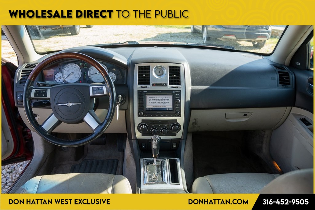 2007 Chrysler 300 C Base photo 4