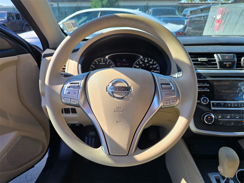 2016 Nissan Altima 2.5 S photo 2