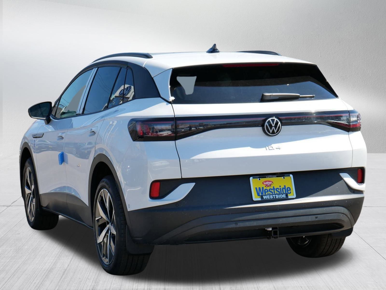 2025 Volkswagen ID.4 Pro S photo 2