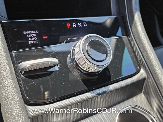2025 Jeep Grand Cherokee Limited photo 24