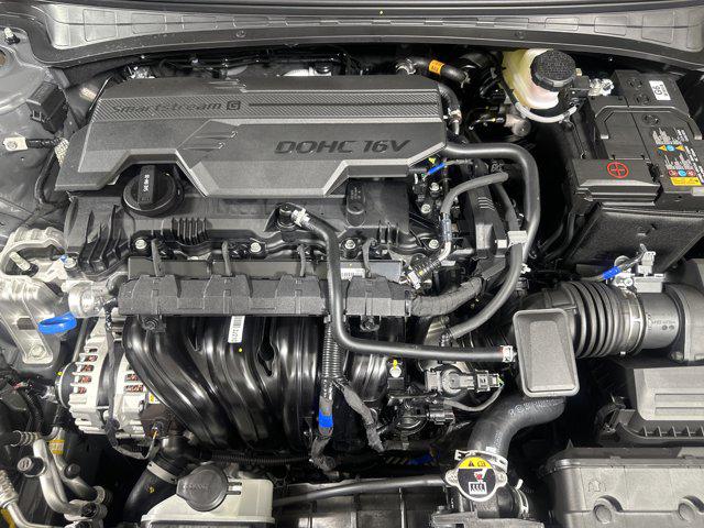 2025 Hyundai Elantra SEL Sport photo 21