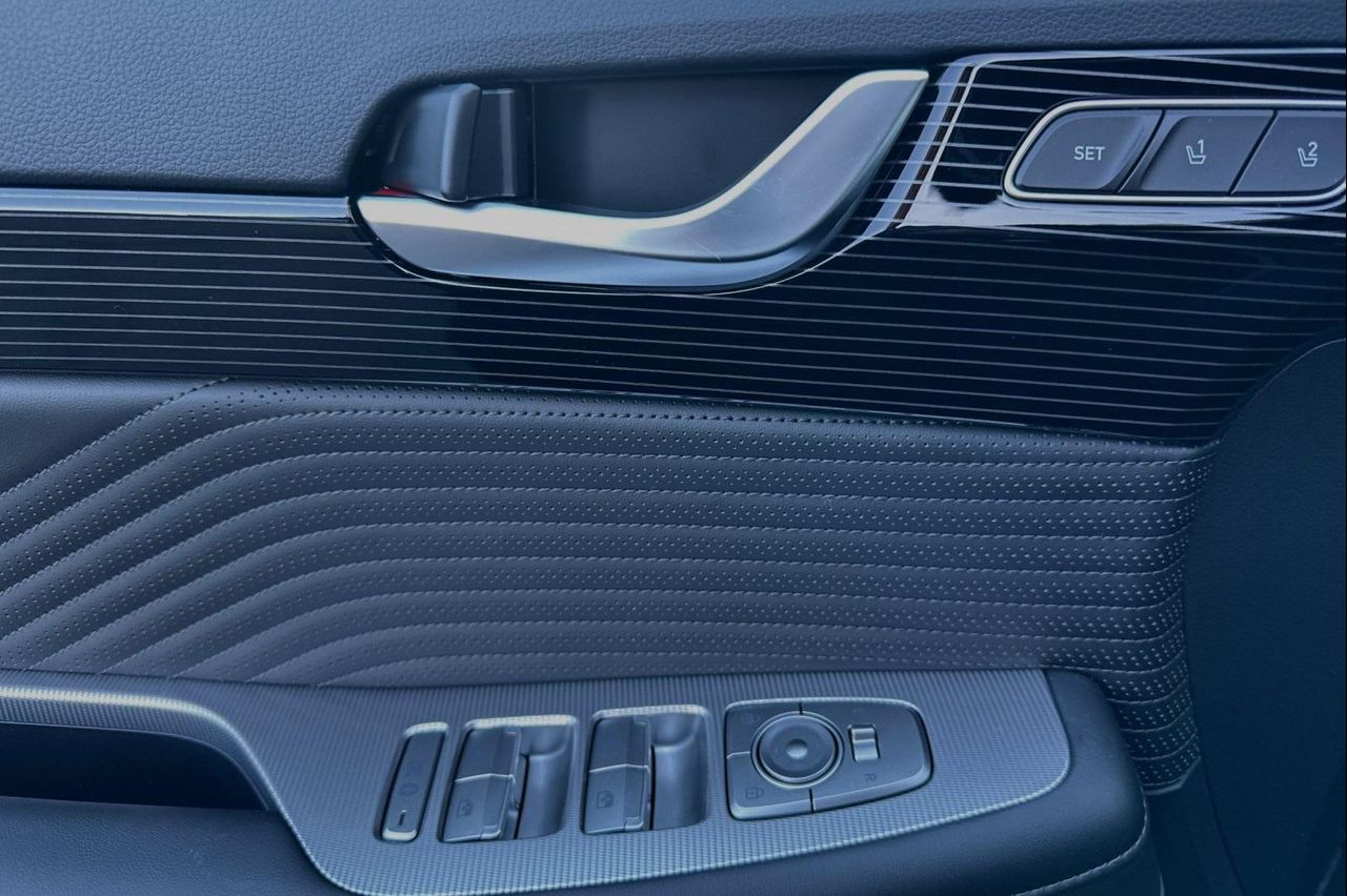 2025 Hyundai Palisade Calligraphy photo 9