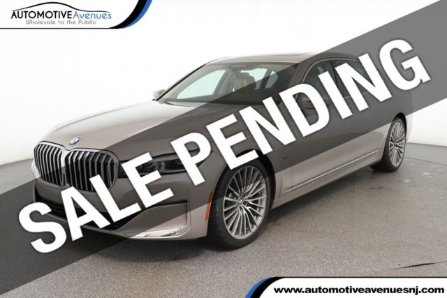 Used 2021 BMW 7 Series 740i with Premium & Executive Packages + 20 ...