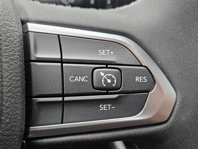 2025 Jeep Compass Latitude photo 22