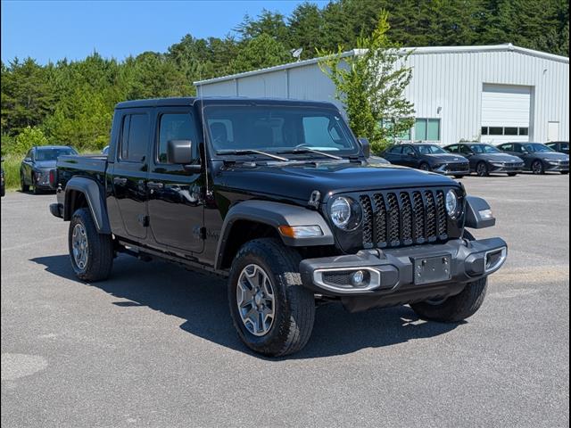 2023 Jeep Gladiator Sport S's photo