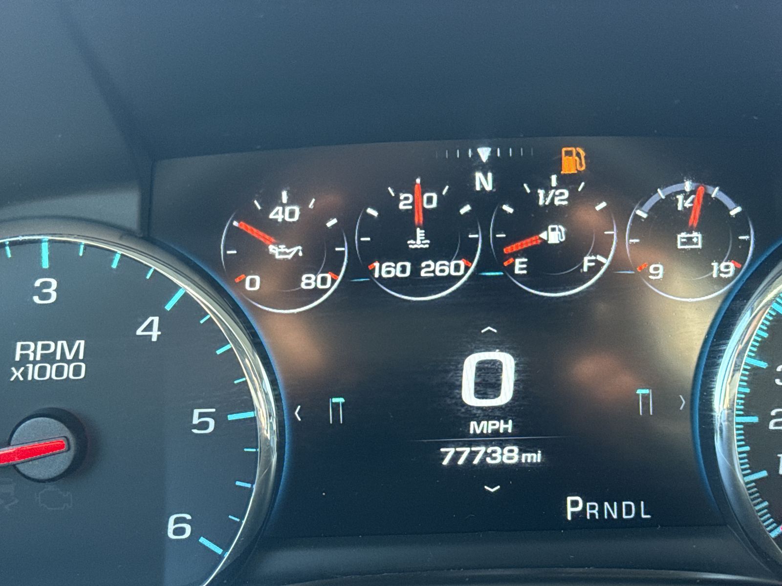 2020 Chevrolet Suburban Premier photo 4