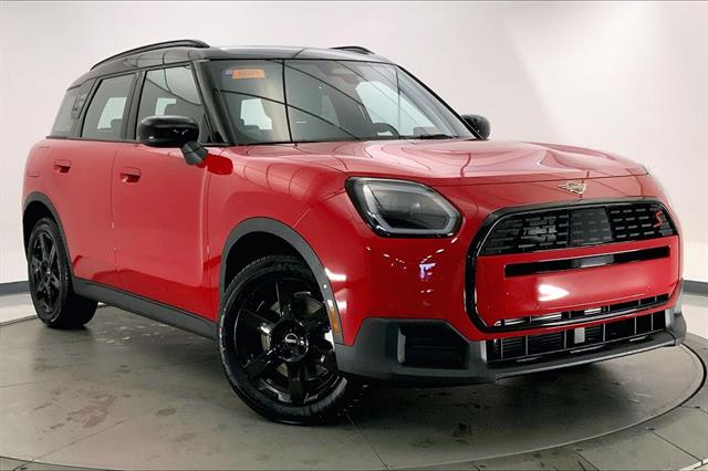 2026 MINI Countryman S's photo