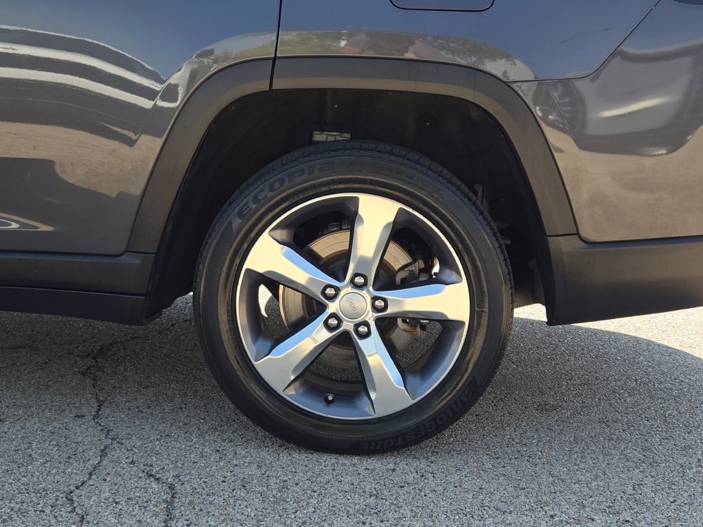 2021 Jeep Grand Cherokee Limited photo 14