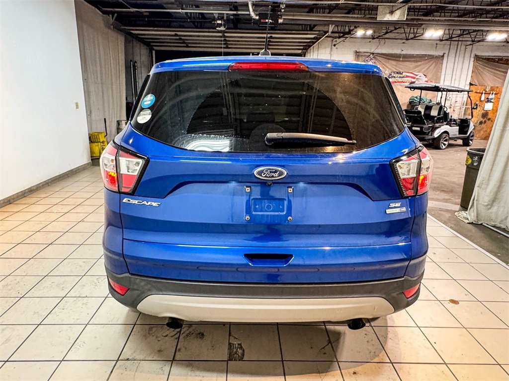 2017 Ford Escape SE photo 3