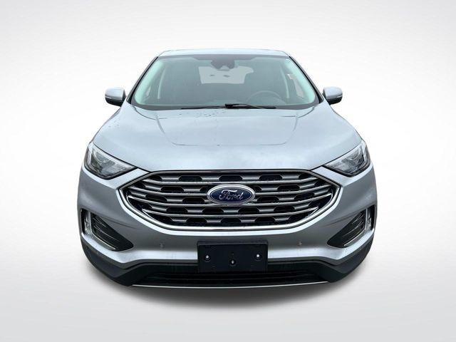 2024 Ford Edge Titanium photo 8