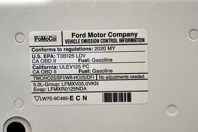 Used 2020 White Ford GT Premium image 33