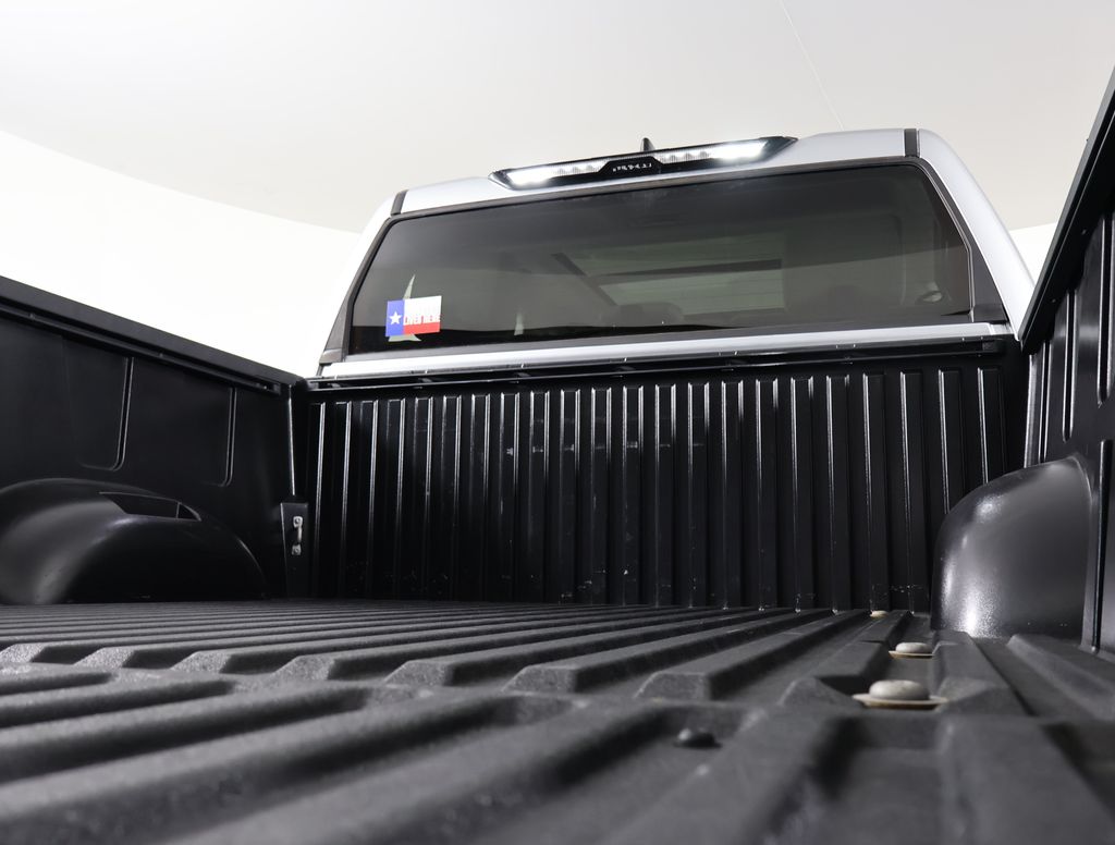 2022 Toyota Tundra Limited photo 19