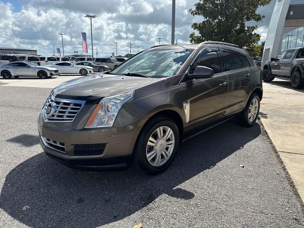 2016 Cadillac SRX Luxury photo 3