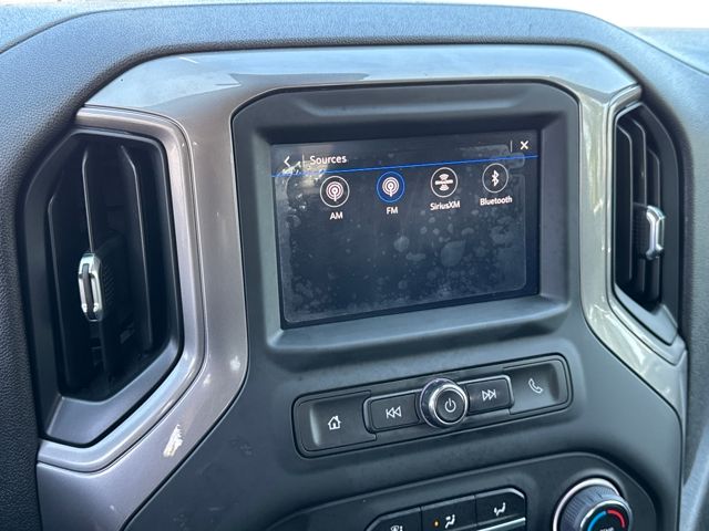 2023 Chevrolet Silverado 1500 Custom photo 10