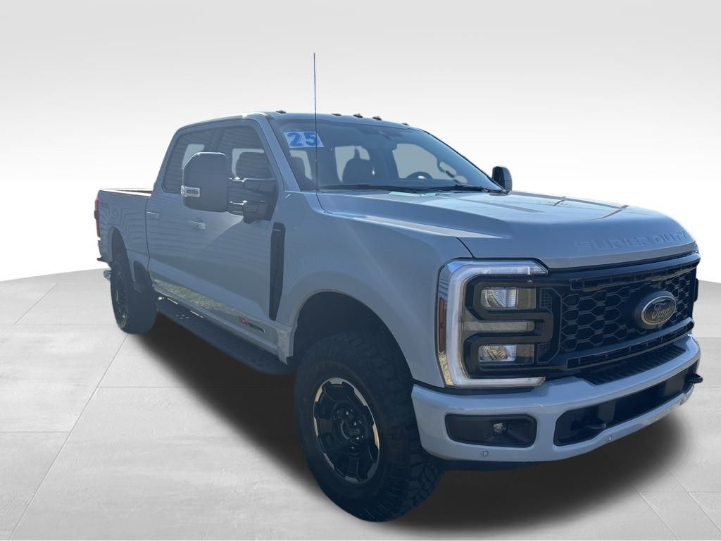 2025 Ford F-350 Lariat photo 7