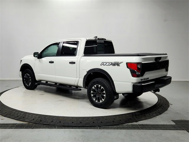 2024 Nissan Titan PRO-4X photo 3