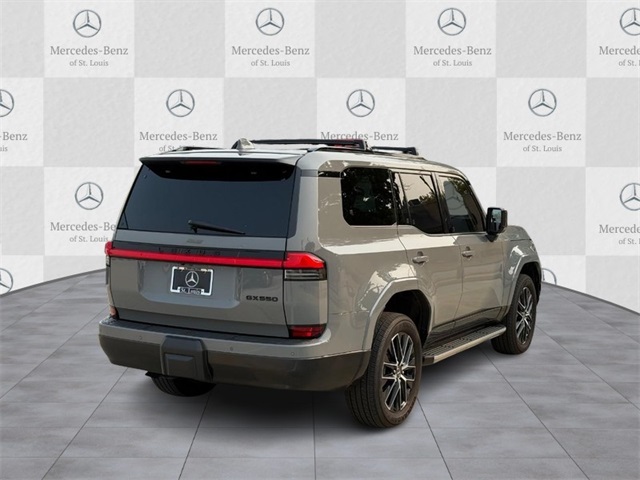 2024 Lexus GX 550 Premium photo 2