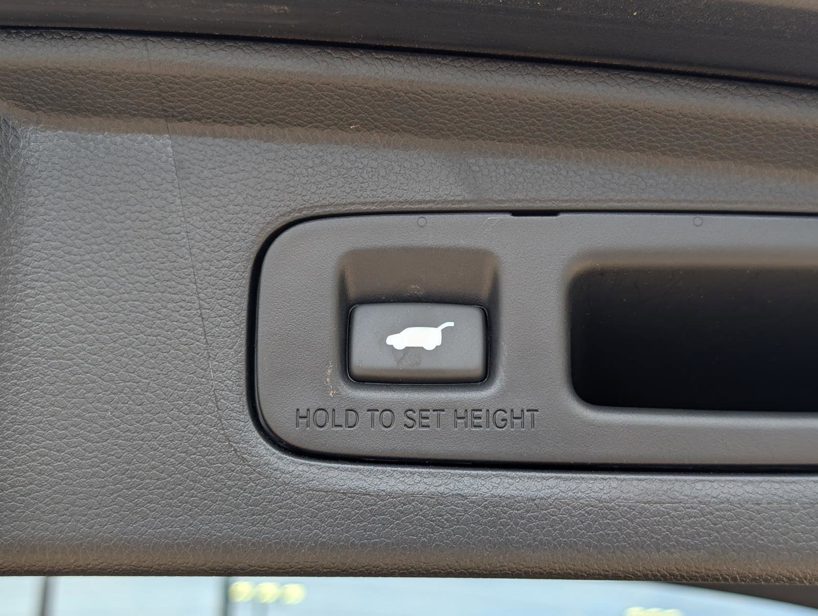2025 Honda CR-V Hybrid Sport Touring photo 12