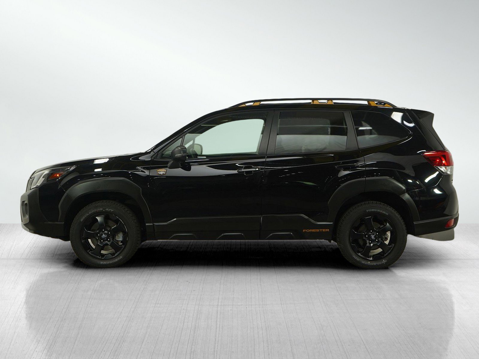 Used 2024 Subaru Forester Wilderness with VIN JF2SKAJC3RH515737 for sale in Burnsville, Minnesota