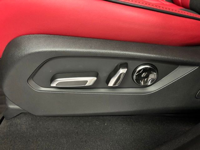 2025 Acura MDX SH-AWD A-Spec photo 10