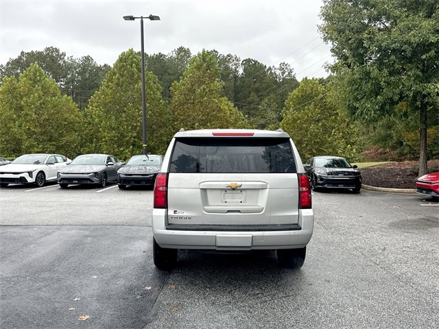 2016 Chevrolet Tahoe LT photo 4