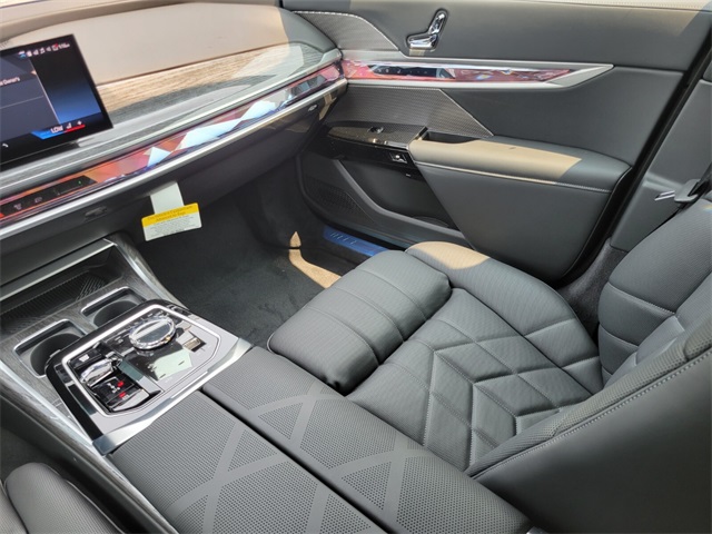 2025 Bmw 740i 740i xDrive photo 15