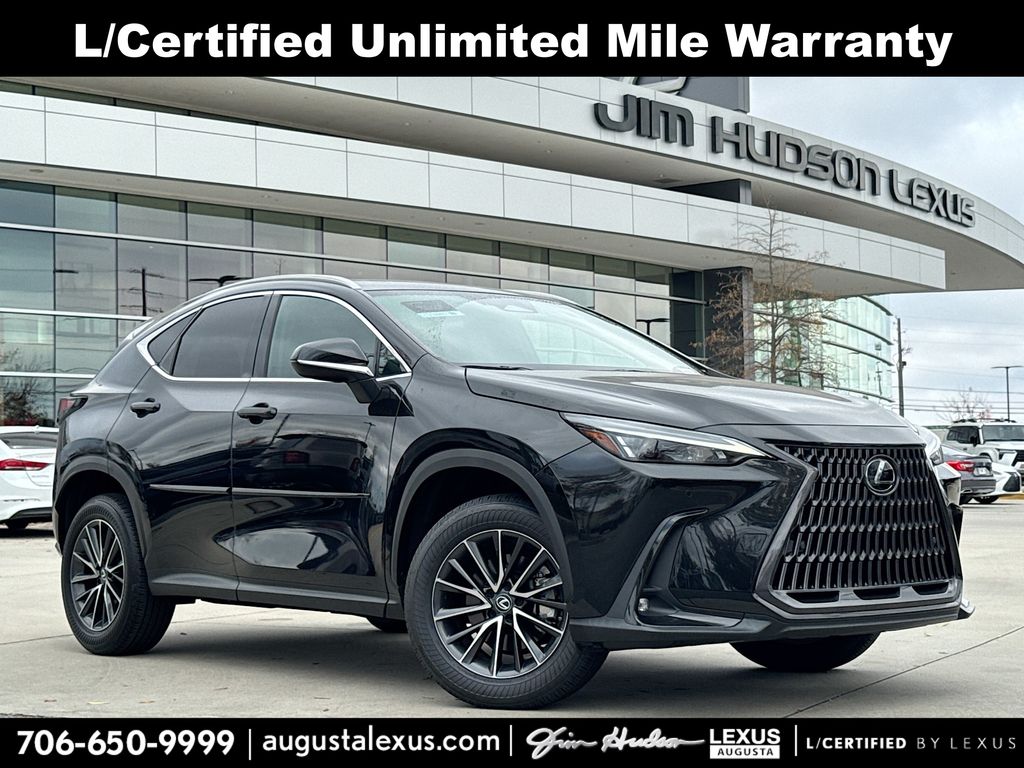 2023 Lexus NX 250's photo