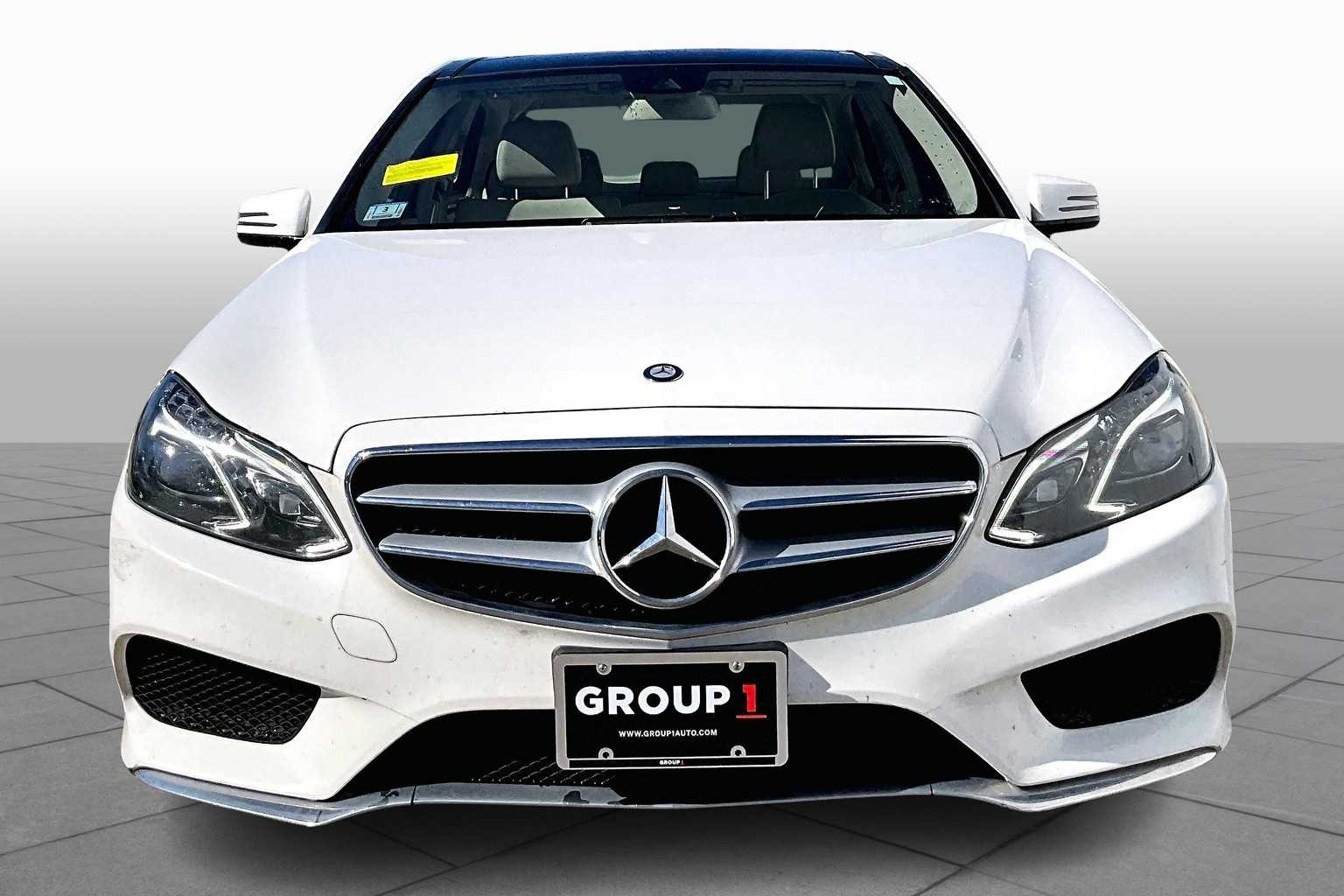 2016 Mercedes Benz E 350 Sport photo 2