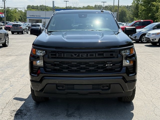 2025 Chevrolet Silverado 1500 Custom photo 10