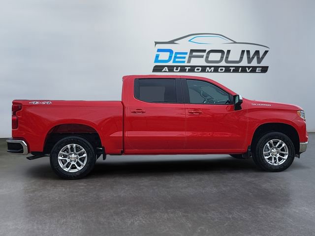 2026 Chevrolet Silverado 1500 LT photo 2