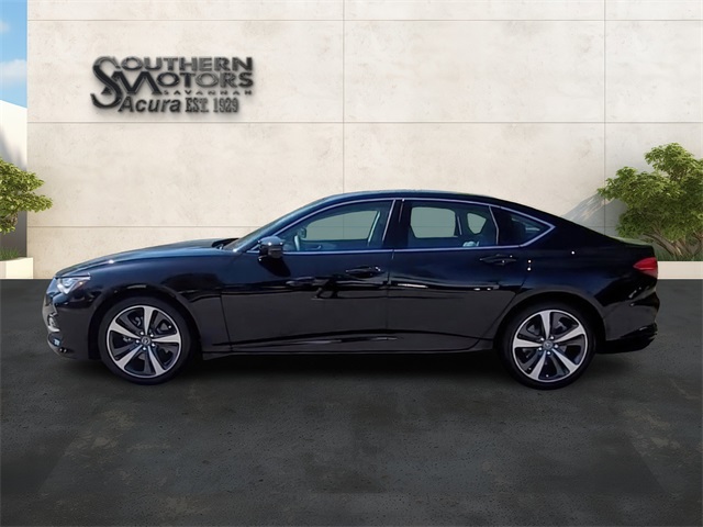 2025 Acura TLX Technology photo 14