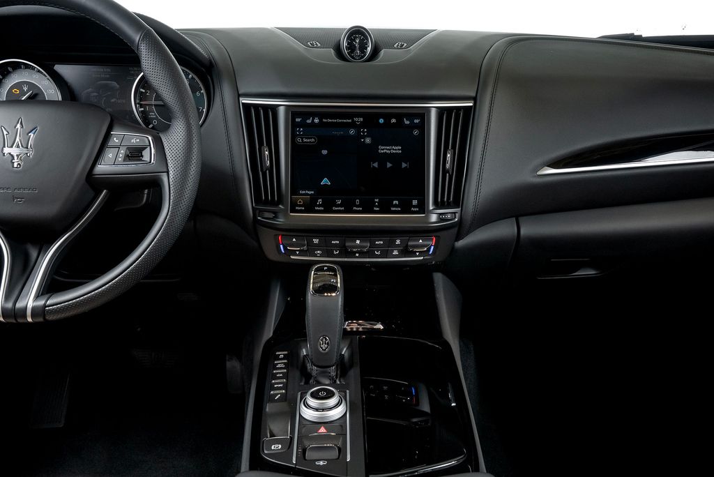 2022 Maserati Levante GT photo 30