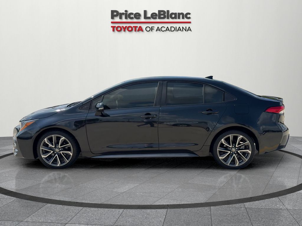 2020 Toyota Corolla SE photo 4
