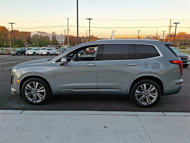 2023 Cadillac XT6 Premium Luxury photo 4