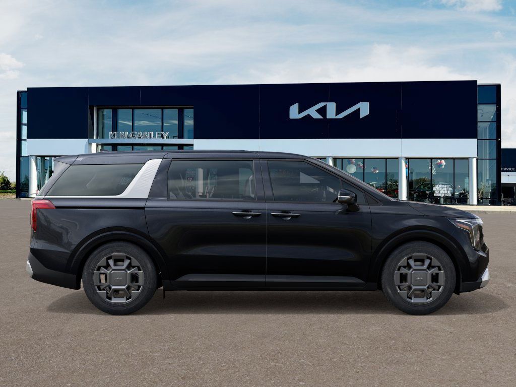 2026 Kia Carnival EX photo 5