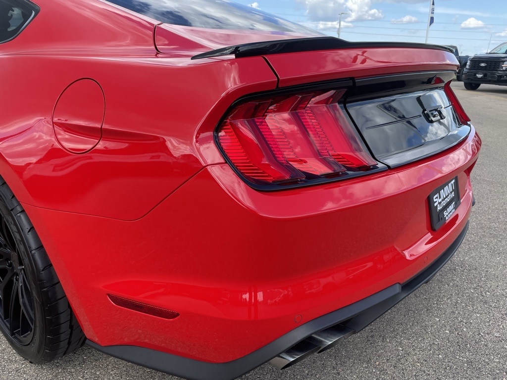 2021 Ford Mustang GT photo 30
