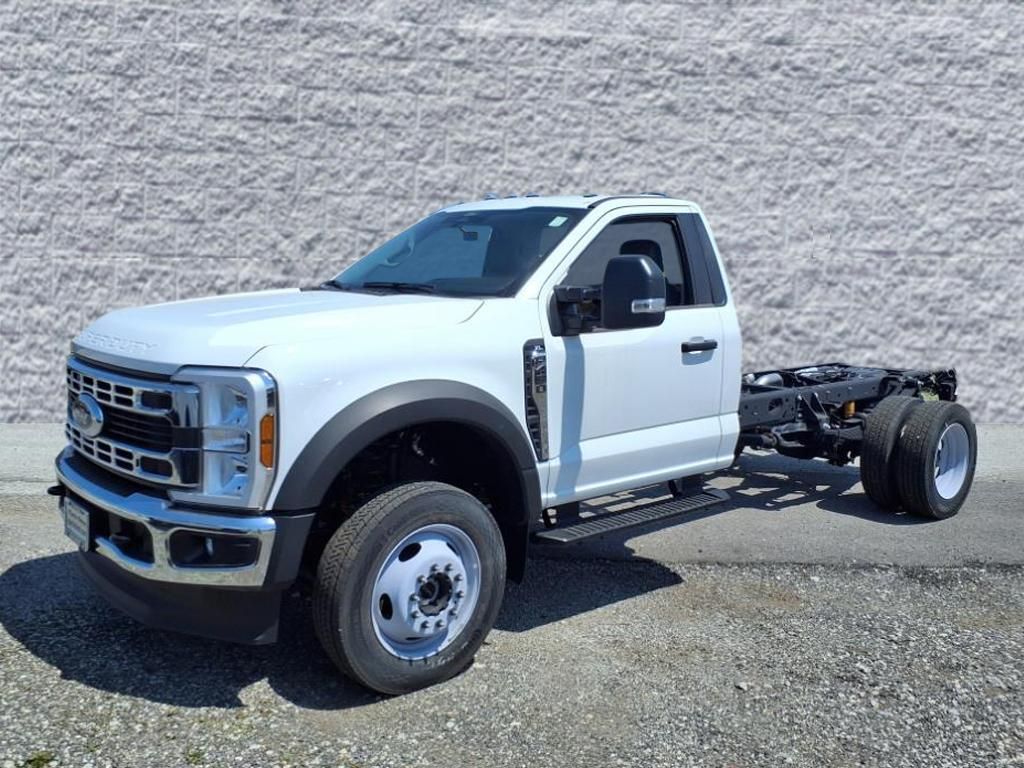 2024 Ford F-450 XL photo 2