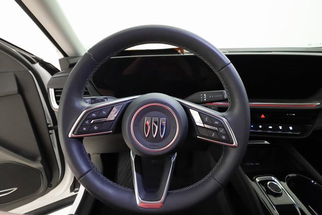 2025 Buick Envision Preferred photo 10