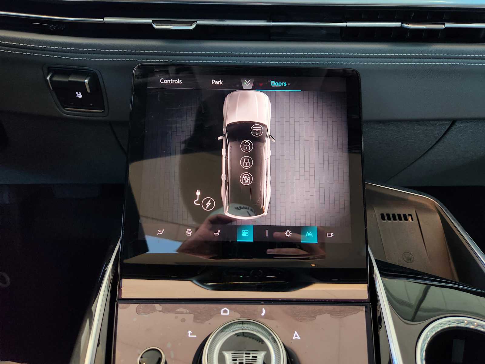 2026 Cadillac Escalade IQ Sport photo 12